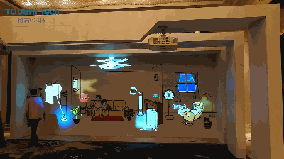 美的環(huán)境電器墻面投影_clip1.gif