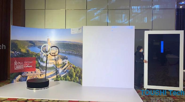 德國旅游局北京辦事處人像復(fù)刻機(jī)、360度旋轉(zhuǎn)拍照