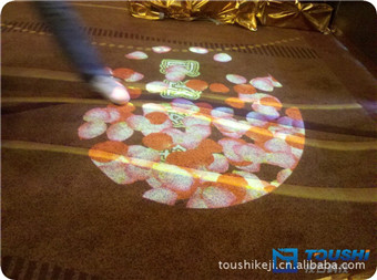 神龍汽車2012年供應(yīng)商大會(huì)展示