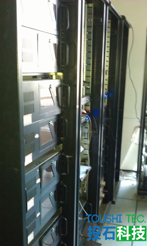 中控機(jī)房_副本.jpg