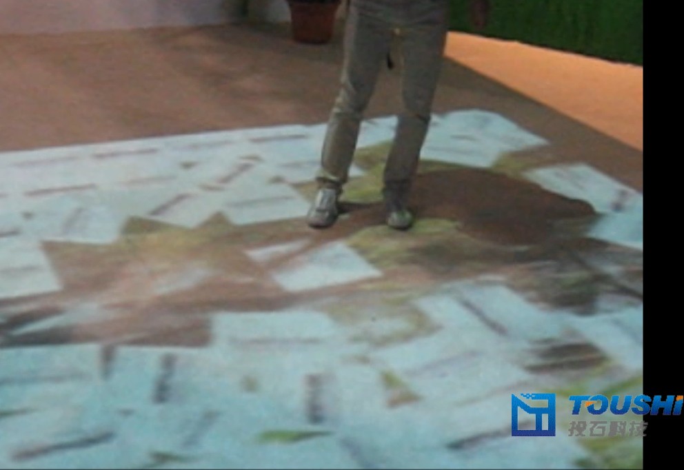 邊城體育2011亞洲戶外用品展互動體驗區(qū)